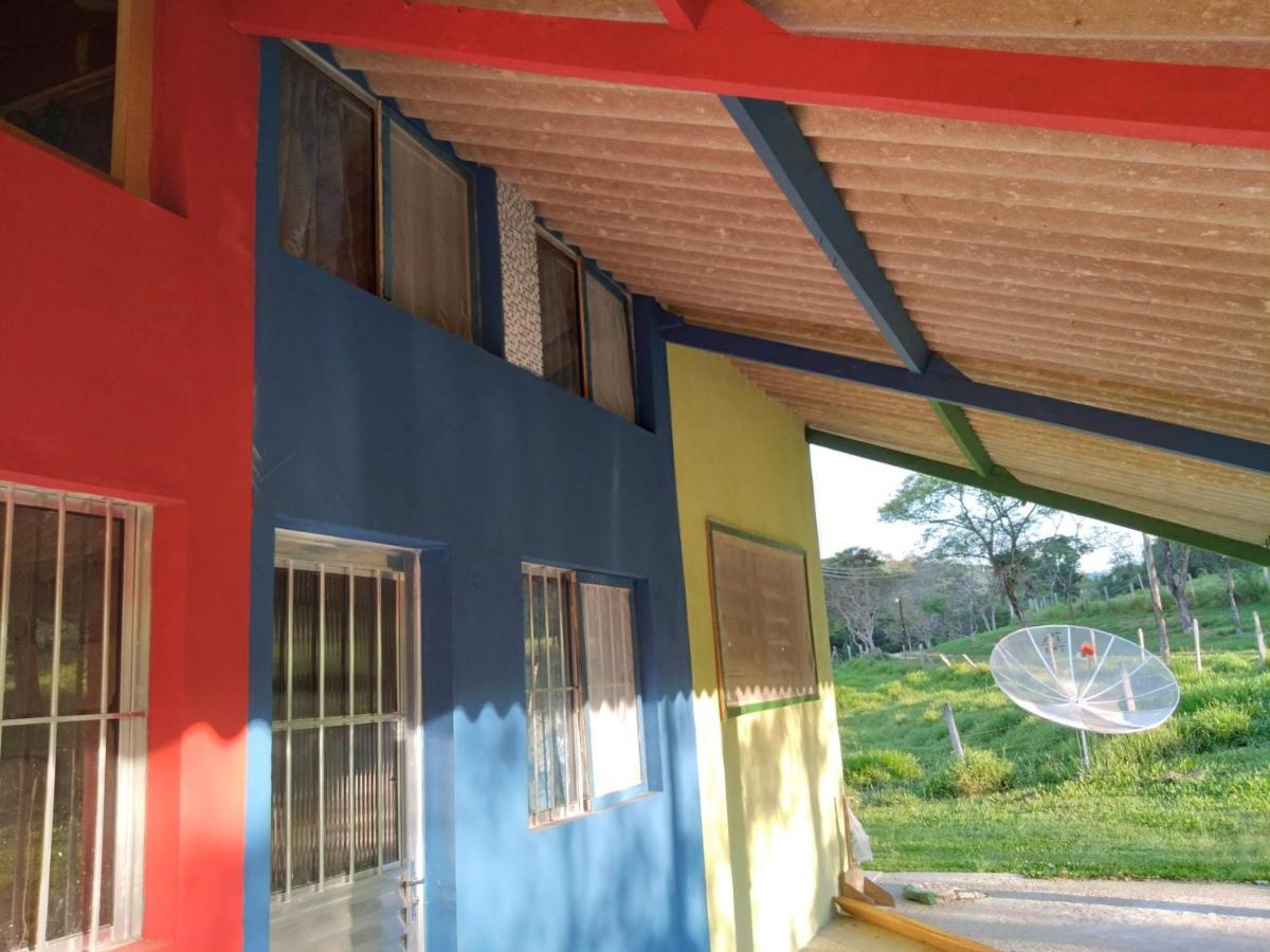 Celeiro Azul Villa กัวราเรมา ภายนอก รูปภาพ